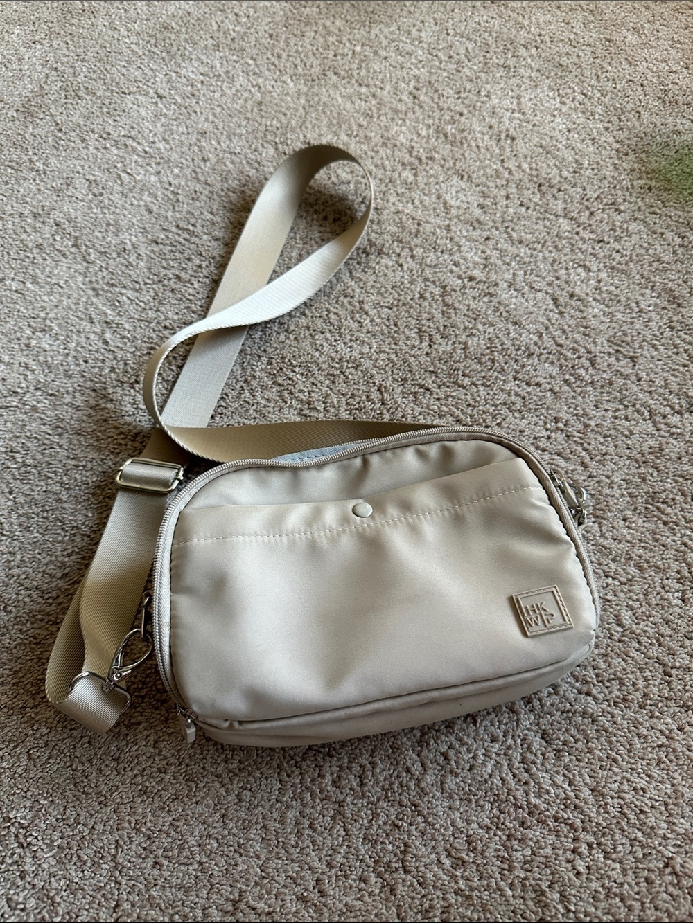 IHKWIP Confidence Anti Theft Sling Crossbody